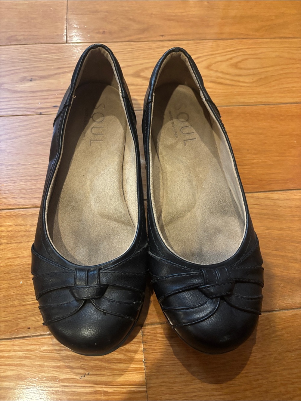 SOUL Naturalizer Black Leather Knot-Accent Ballet Flats